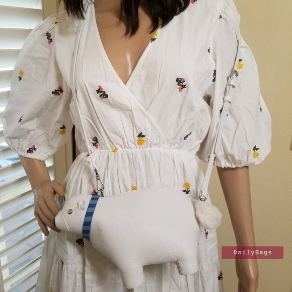 BEAUTIFUL ARTIC FRIENDS POLAR ANIMAL WHITE BEAR WEARING BLUE SCARF KATE SPADE - Picture 2 of 9